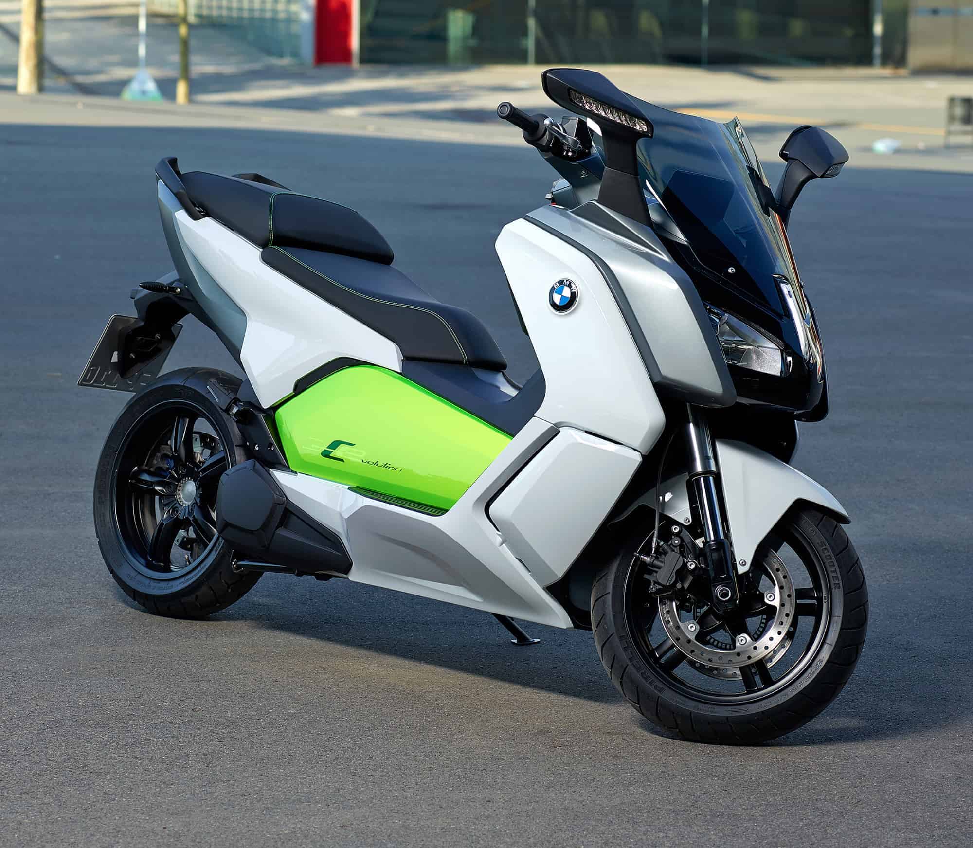 The new BMW C evolution - Dynamic riding fun with zero emissions - USA ...